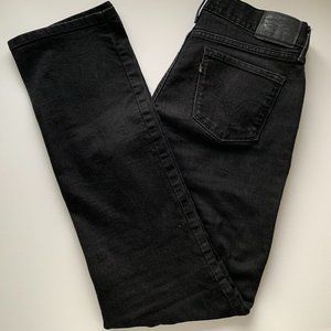 Levi's Straight Jeans